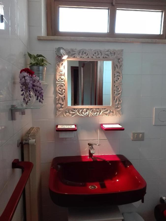La Vie En Rose Bed & Breakfast Buia Exterior foto