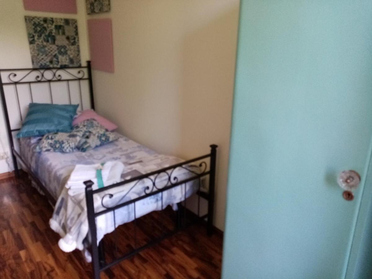 La Vie En Rose Bed & Breakfast Buia Exterior foto