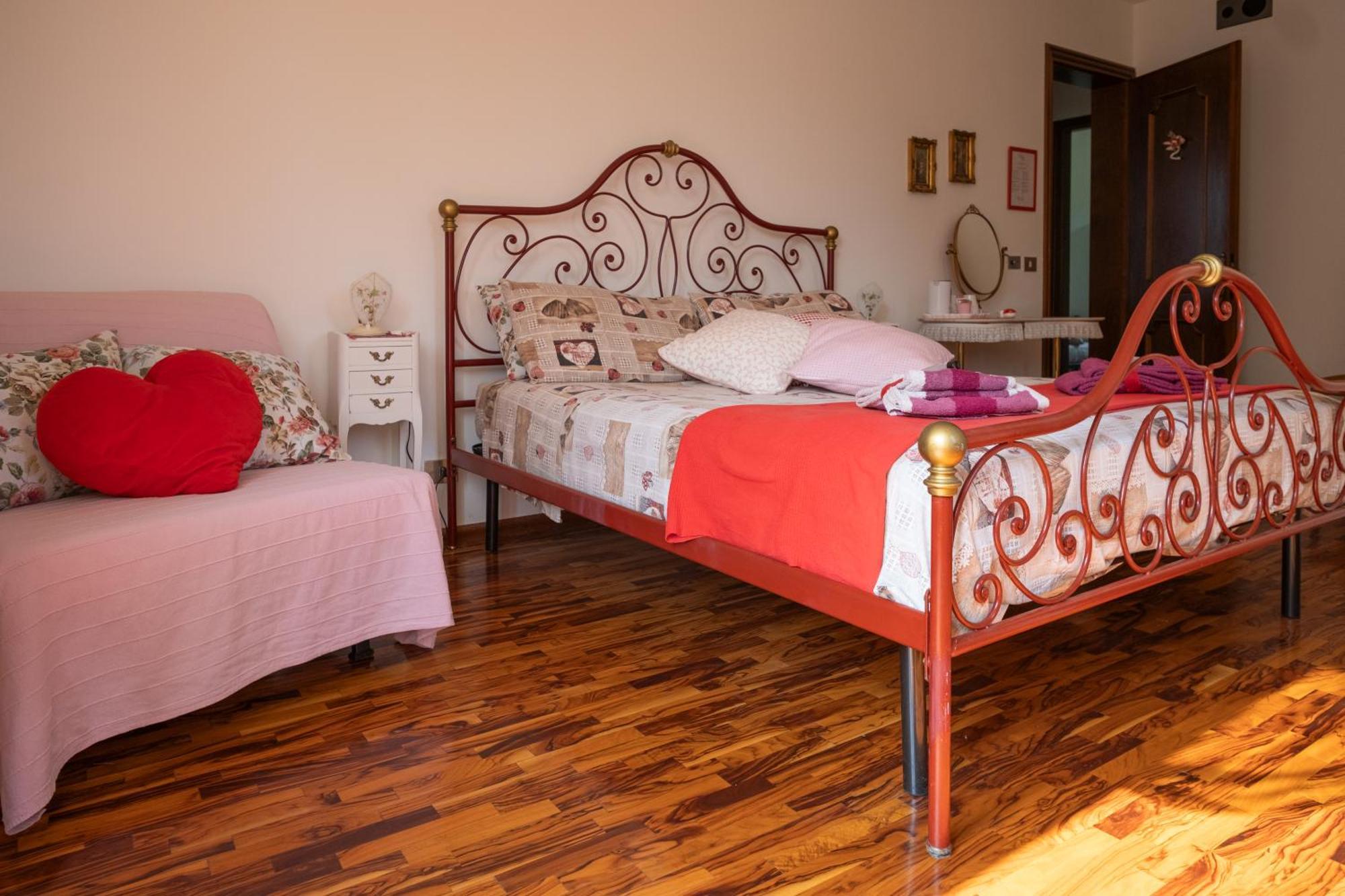 La Vie En Rose Bed & Breakfast Buia Exterior foto
