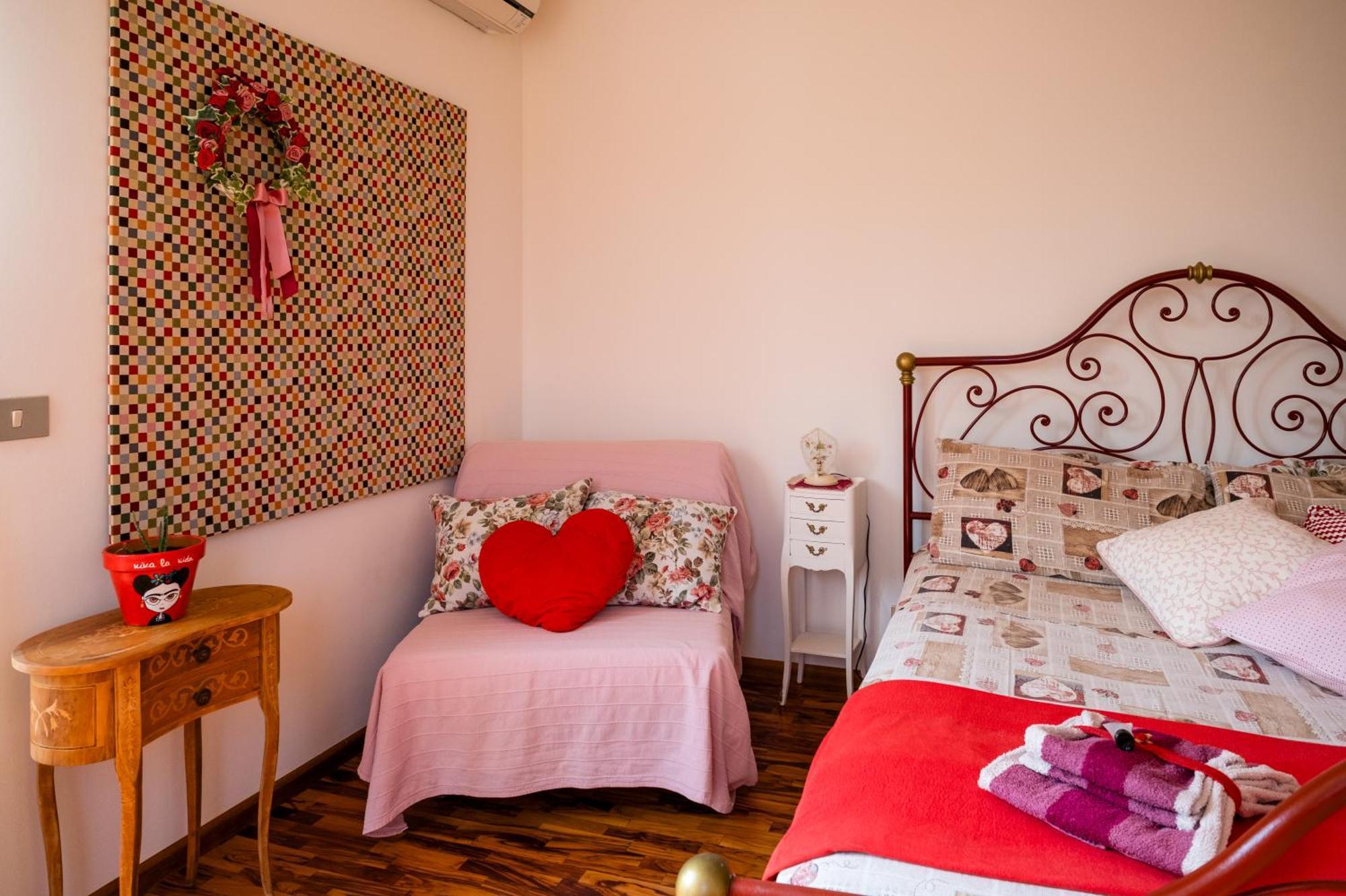 La Vie En Rose Bed & Breakfast Buia Exterior foto